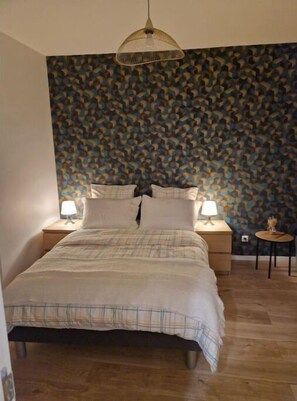 1 chambre, fer et planche Ă repasser, Wi-Fi, draps fournis
