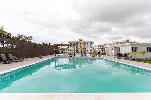 Piscina a l'aire lliure 