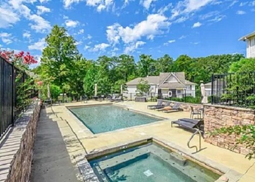 Ground floor Lake Martin Condo!