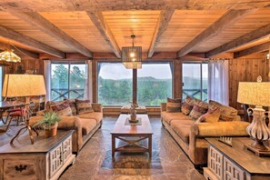 Reception - Dawn of Hope Ranch (Florissant)