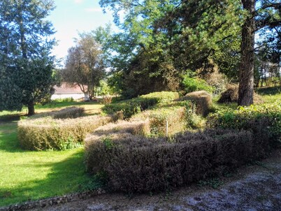 Grand Gîte Maison en Pierre de Taille, Bucolique & Ouverte sur Domaine Viticole