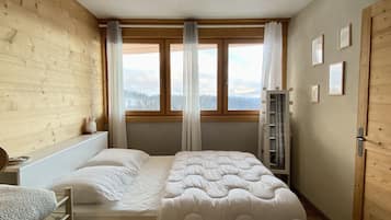 1 bedroom, iron/ironing board, WiFi