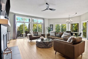 Flat-screen TV, fireplace, ping pong, computer monitors - Serenity Overlook-Luxury Estate With Hot Tub (Traverse City)