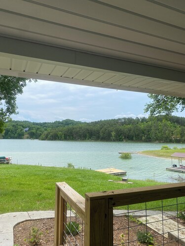Lake house with lake access in front yard!