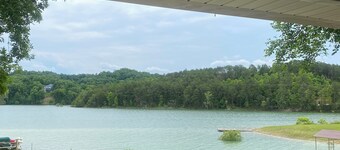 Lake house with lake access in front yard!