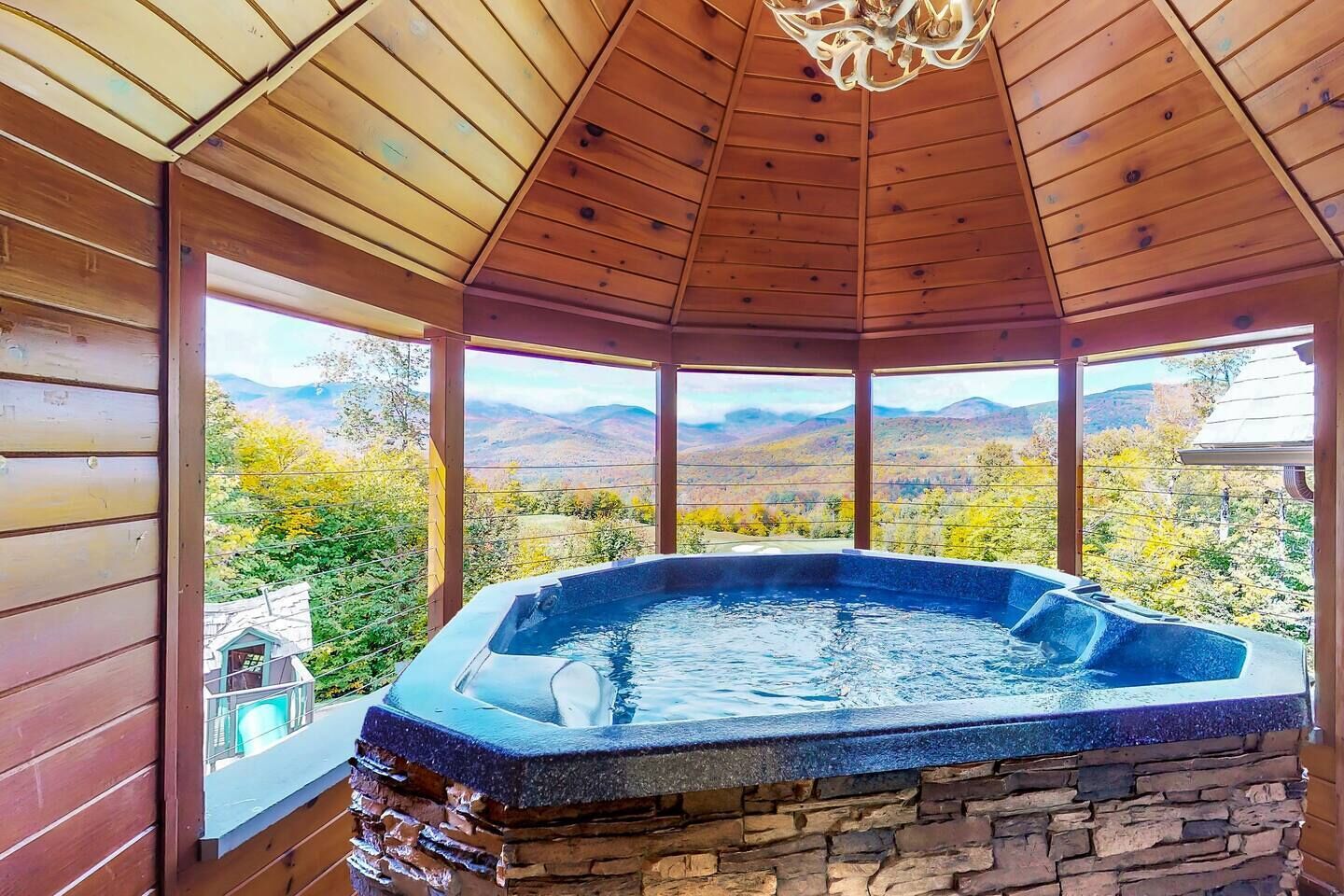 Tina de hidromasaje interior