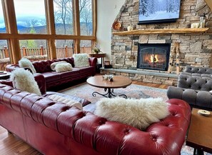 Smart-TV, peis, videospill og DVD-spiller