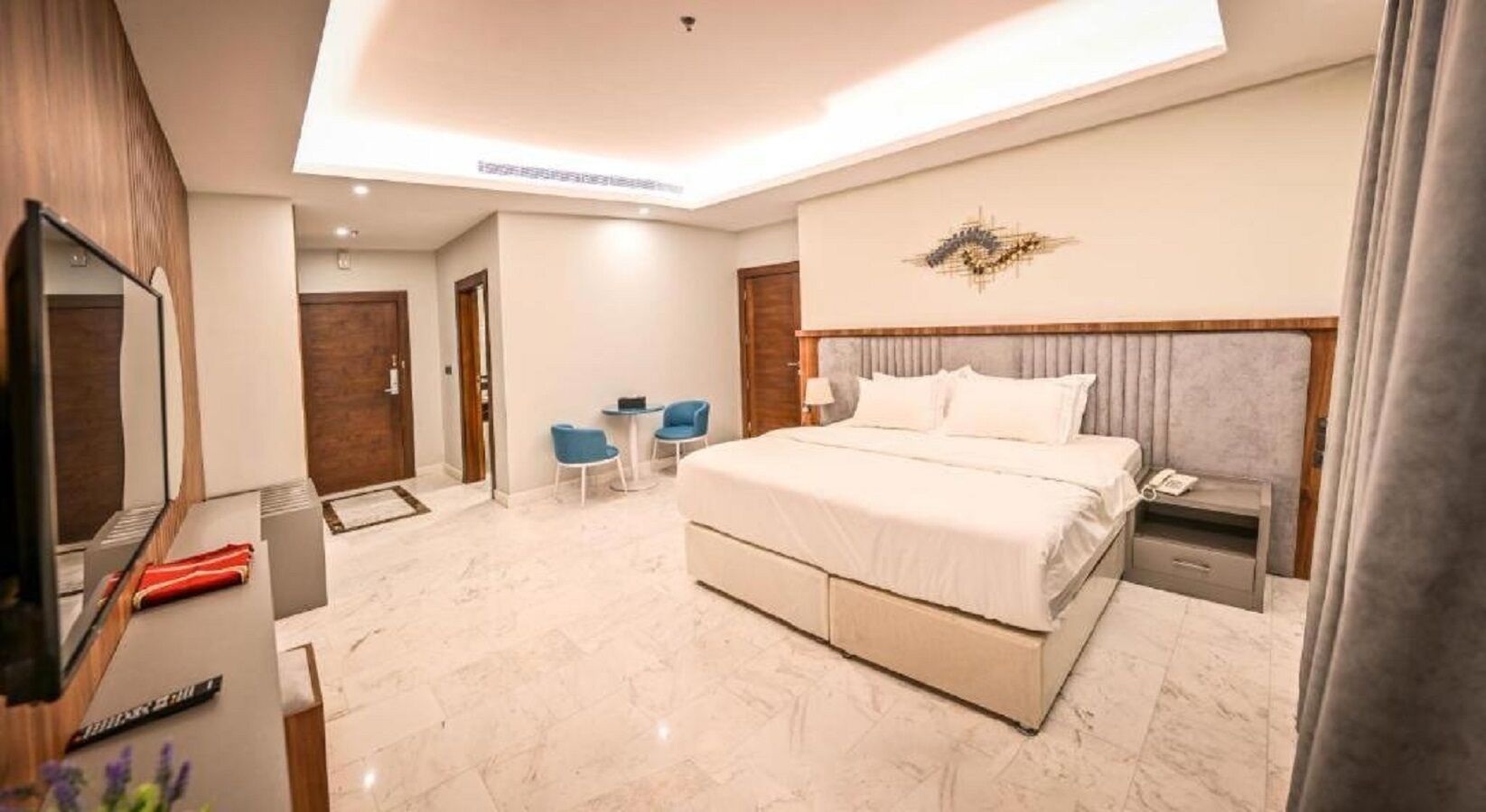 Màn/rèm cản sáng, phòng cách âm, truy cập Internet không dây miễn phí 