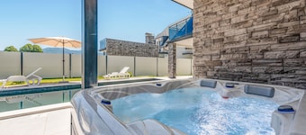 3 bedroom awesome home in Debelo Brdo