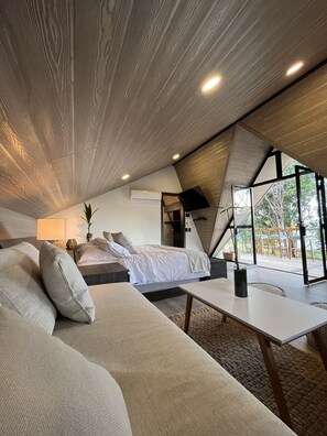 1 bedroom, bed sheets - Casa Pacó - Chalet de Lujo a 3 Horas de Cali (Juanchaco)