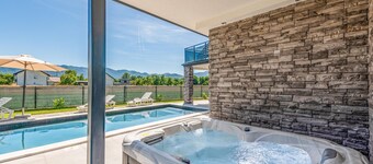 Gorgeous home in Debelo Brdo with sauna