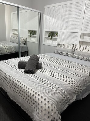 4 soverom, wi-fi og sengetøy