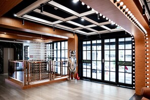 Interior entrance - Voyager Hotel (Tainan)