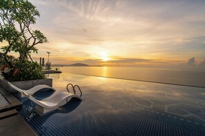 4 outdoor pools, pool umbrellas, sun loungers - Apec Mandala Hotels & Resorts Mui Ne-By BuB & S3  (Phan Thiet)