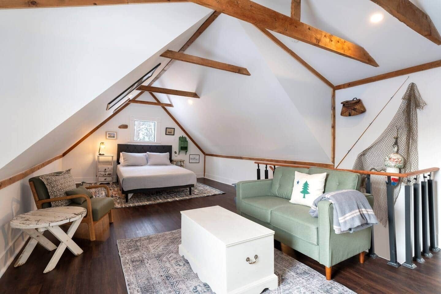 Smart TV y futbolito 