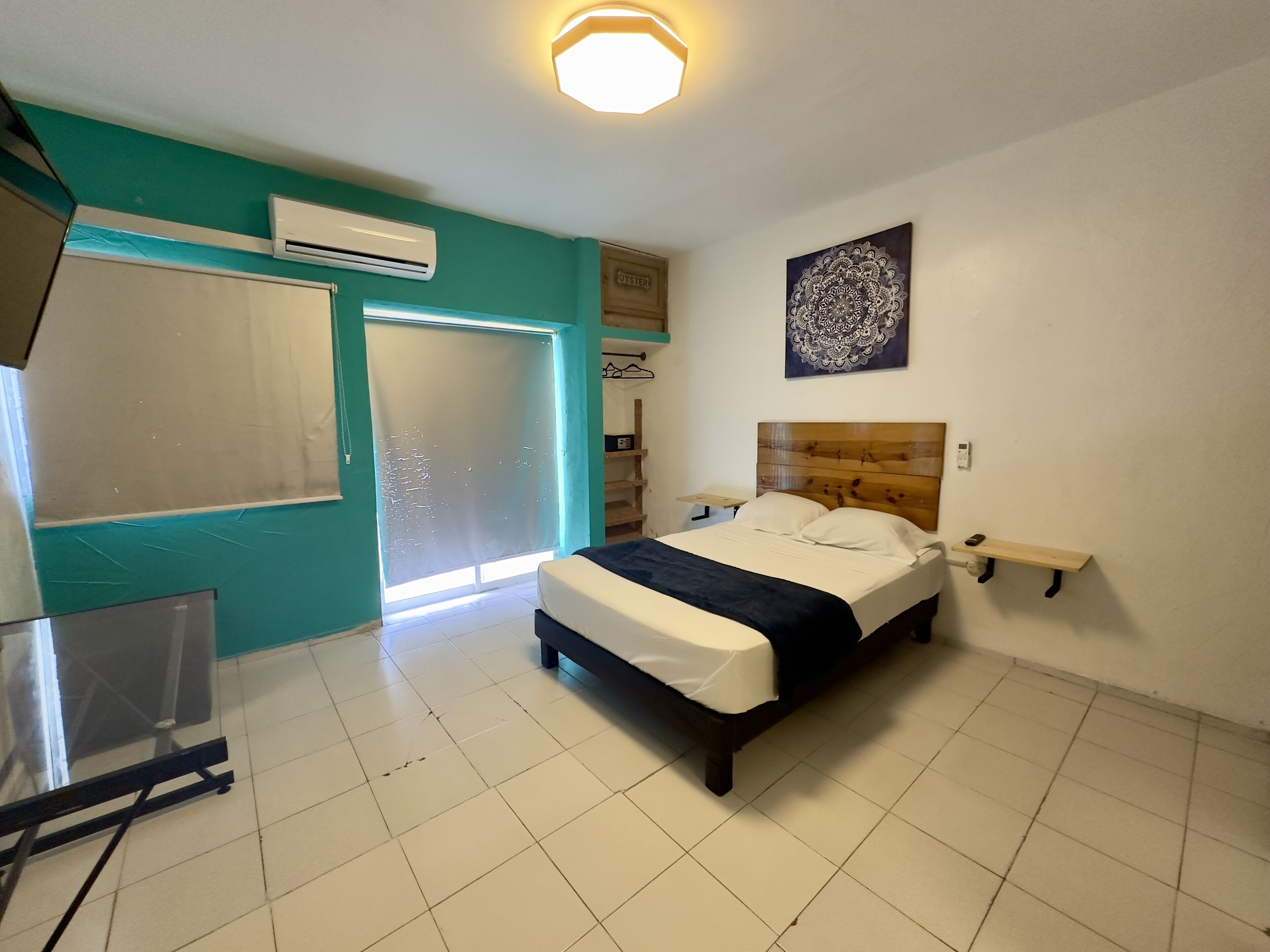 Foto - Suites Brisa Marina - atrás de Playa Regatas y el Malecón, 6 calles del Acuario