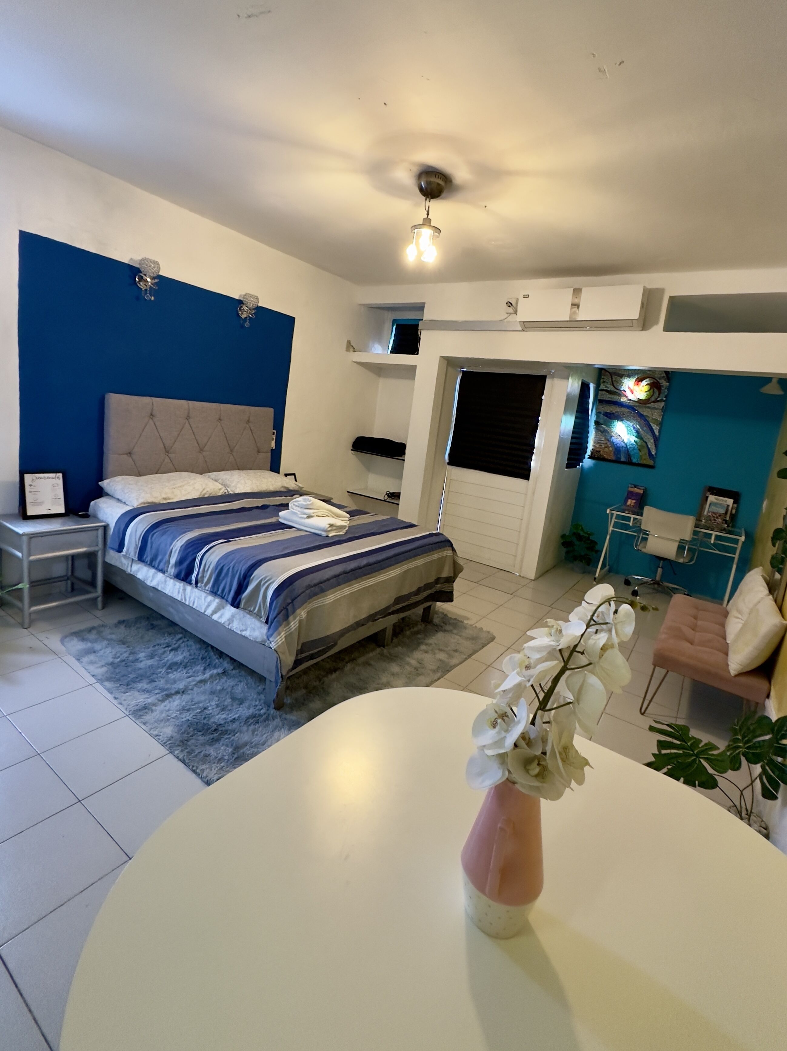 Foto - Suites Brisa Marina - atrás de Playa Regatas y el Malecón, 6 calles del Acuario