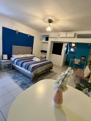 Studio Suite Tiêu chuẩn, 1 phòng ngủ | Két bảo mật tại phòng, trang trí khác biệt 