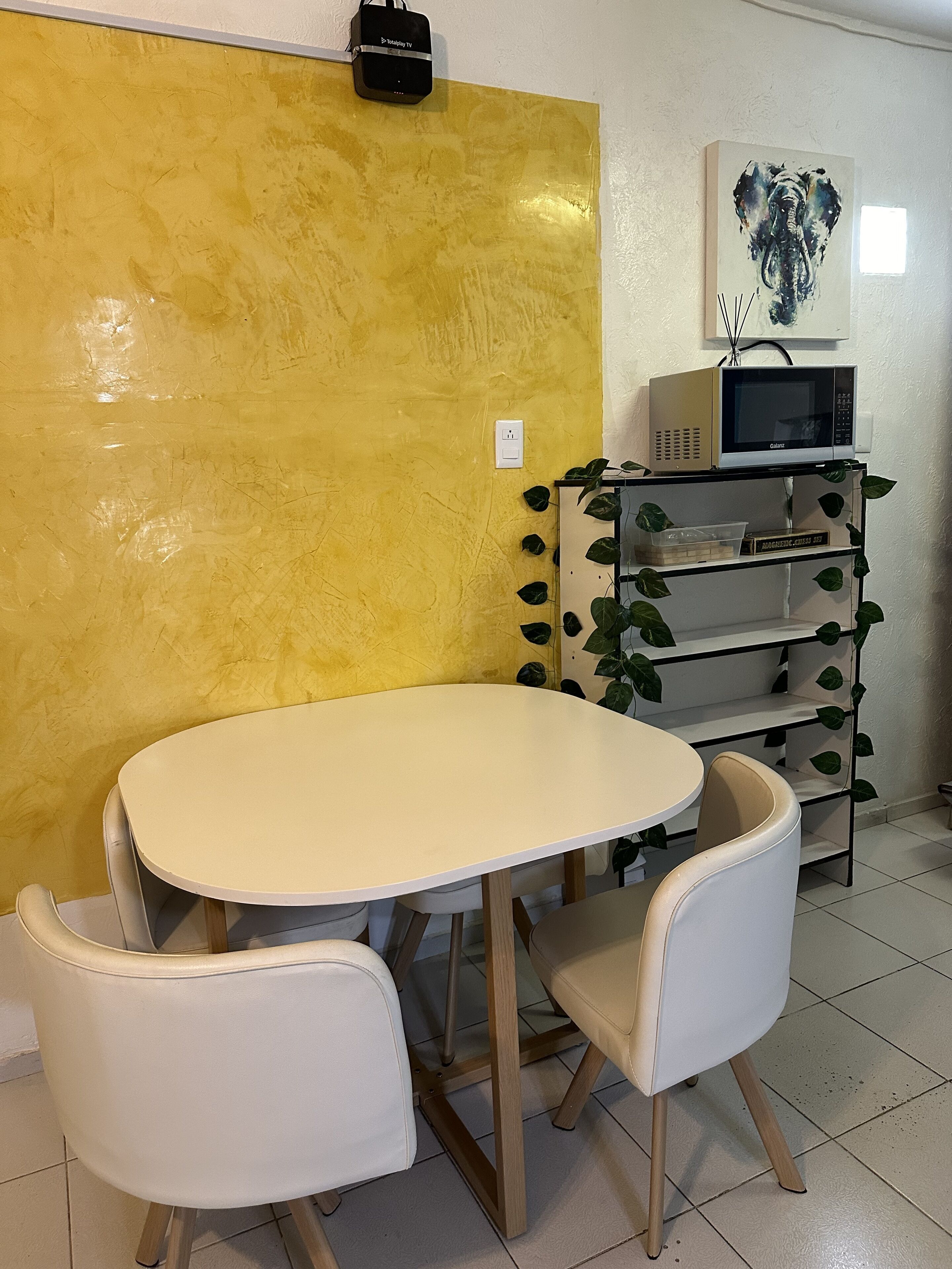 Foto - Suites Brisa Marina - atrás de Playa Regatas y el Malecón, 6 calles del Acuario