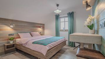 4 habitaciones, wifi gratis y ropa de cama