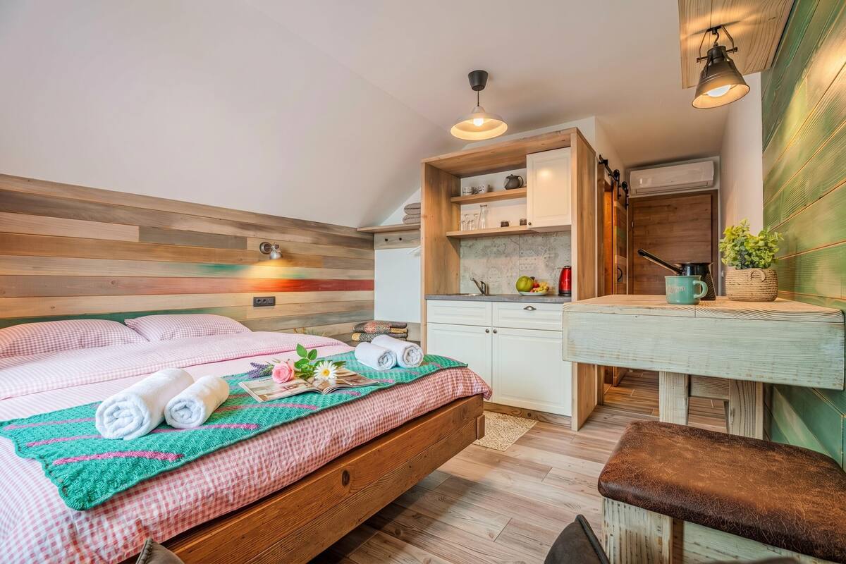 Studio Standard, climatisation (Lukec Homestead Adventure Studio Meta) | 4 chambres, Wi-Fi