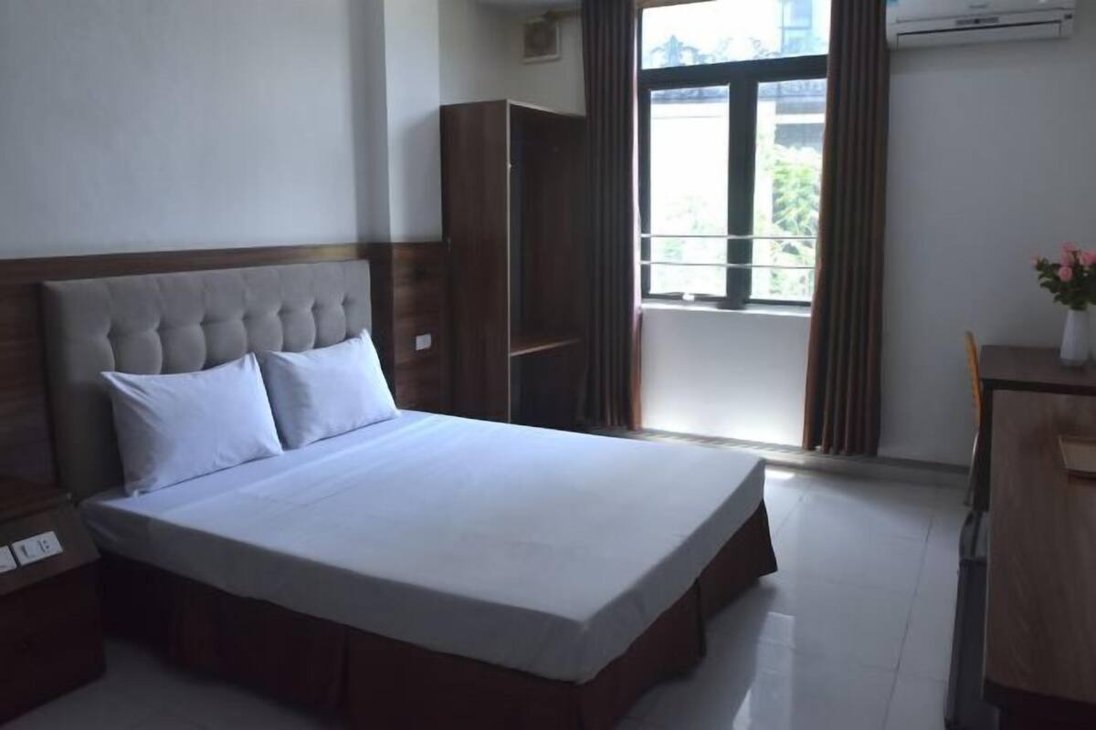 Minibar, desk, blackout curtains, soundproofing