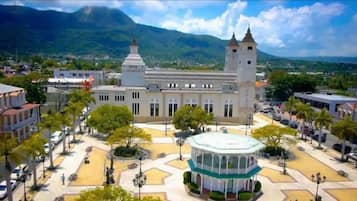 Apartment, 2 Bedrooms | Exterior