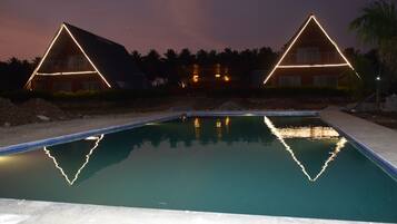 Piscina all'aperto