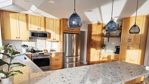 Coffee/tea maker, fridge, microwave, oven - 180' private beach and spacious entertainment oasis on Hammersley Inlet for 8! (Shelton)