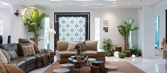 25000sqft Grand Luxe Villa PJ 13BR 42Pax