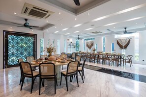 Luxury Villa | 13 bedrooms, blackout drapes, free WiFi, bed sheets