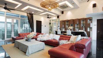 Luxury Villa | 13 bedrooms, blackout drapes, free WiFi, bed sheets