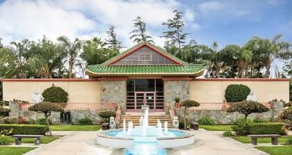 40% OFF 5B/3B 2 Master Bedrooms Close Pasadena, Rose Bowl, DTLA, Arcadia, etc