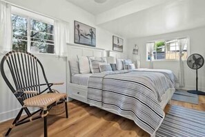 2 Schlafzimmer, Bügeleisen/Bügelbrett, WLAN, Bettwäsche