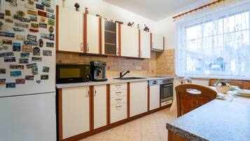 Frigorífic, microones, forn i rentaplats
