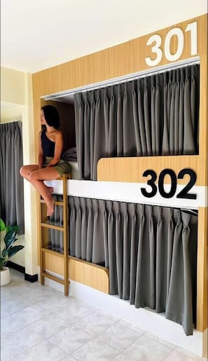 Spa - KPOP Hostel (Karon)