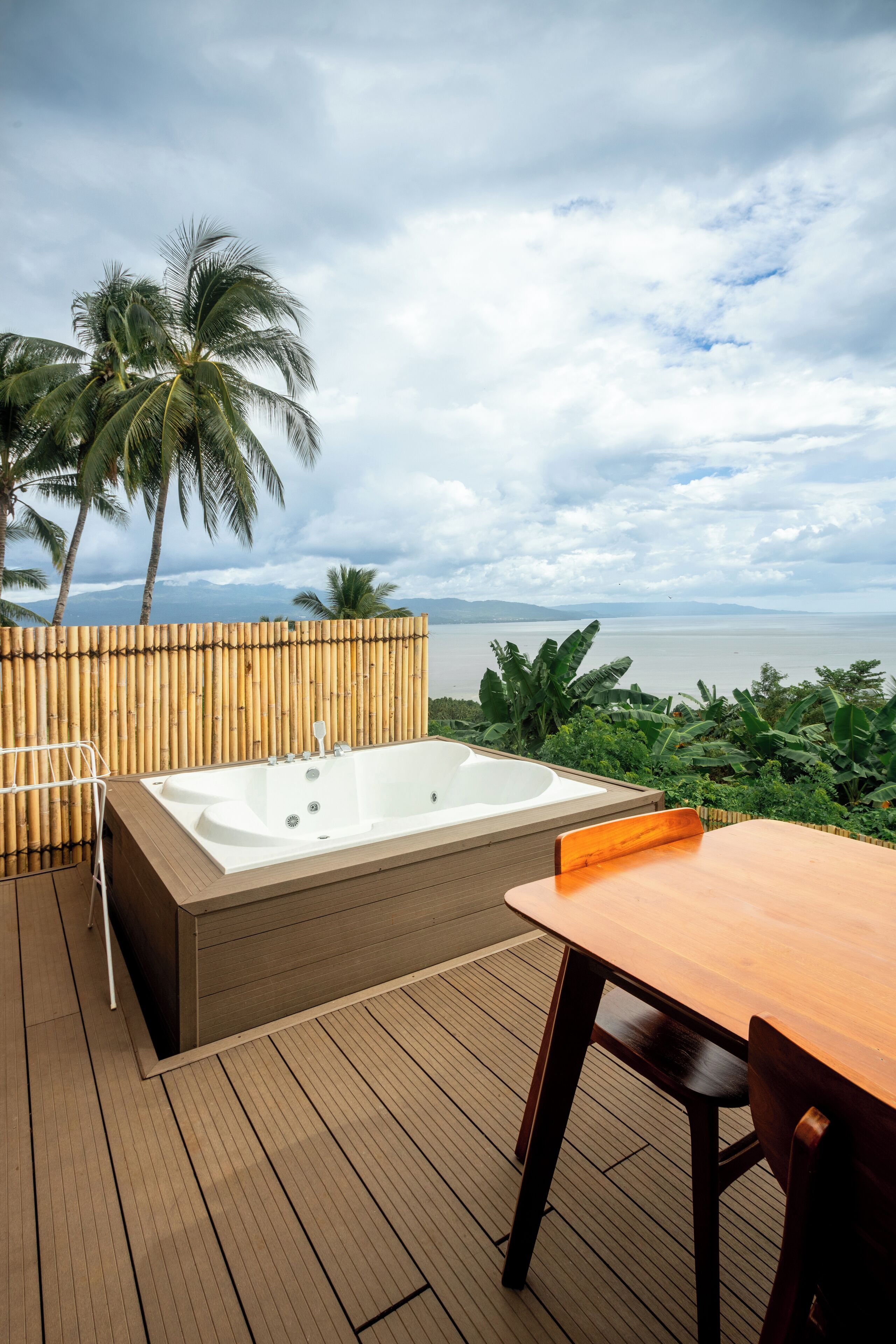 Premier Cabin | Terrace/patio