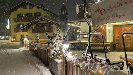 Exterior. Casteluce Hotel Funivie