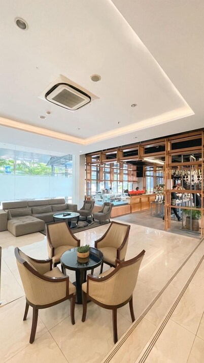 Luxury Inn Arion Hotel Rawamangun