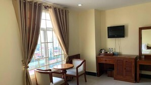 Superior Double Room | Premium bedding, minibar, desk, laptop workspace - Le Prime Hotel (Phnom Penh)