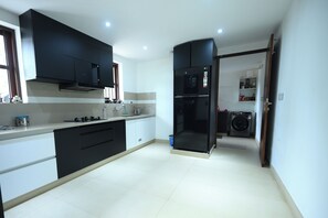 냉장고, 전자��레인지, 쿡탑, 밥솥