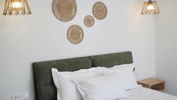 3 camere, una cassaforte in camera, una scrivania, ferro/asse da stiro