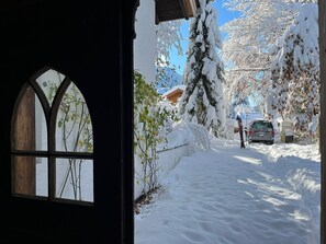 Property grounds - Künstlerhaus für die Grosse Familie am Fuße der Berge (Ohlstadt)