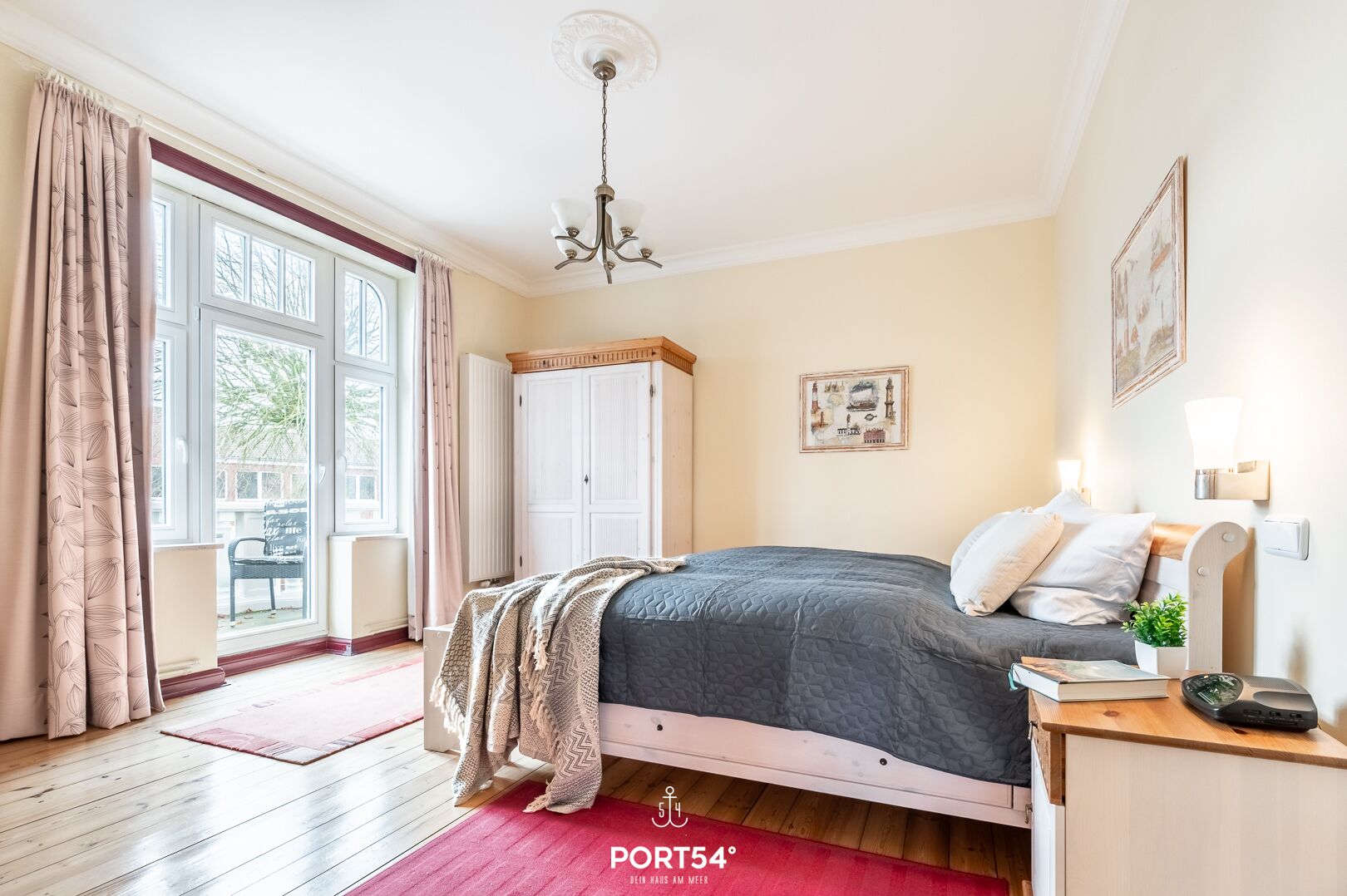 2 Schlafzimmer, Reisekinderbett, kostenloses WLAN, Bettwäsche