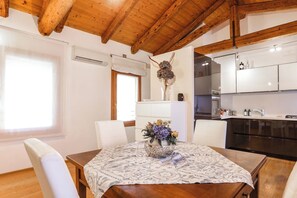 Departamento, 2 habitaciones, para fumadores | Sala de estar