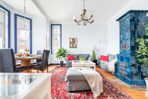 TV, stereo - Villa Büsum Süderpiep- Zentrale Ferienwohnung mit Terrasse und Garten (Büsum)