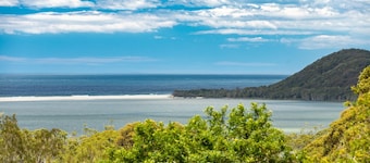 Coastal Cove - stunning views across Sandbar View