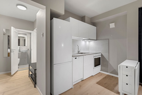 Apartment with separate bedroom and workspace | Cuisine privée