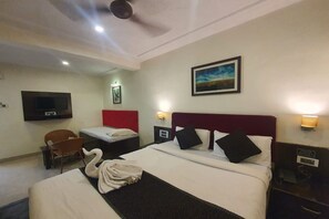 Deluxe Room | In-room safe, desk, free WiFi - Silver Leef (Wai)