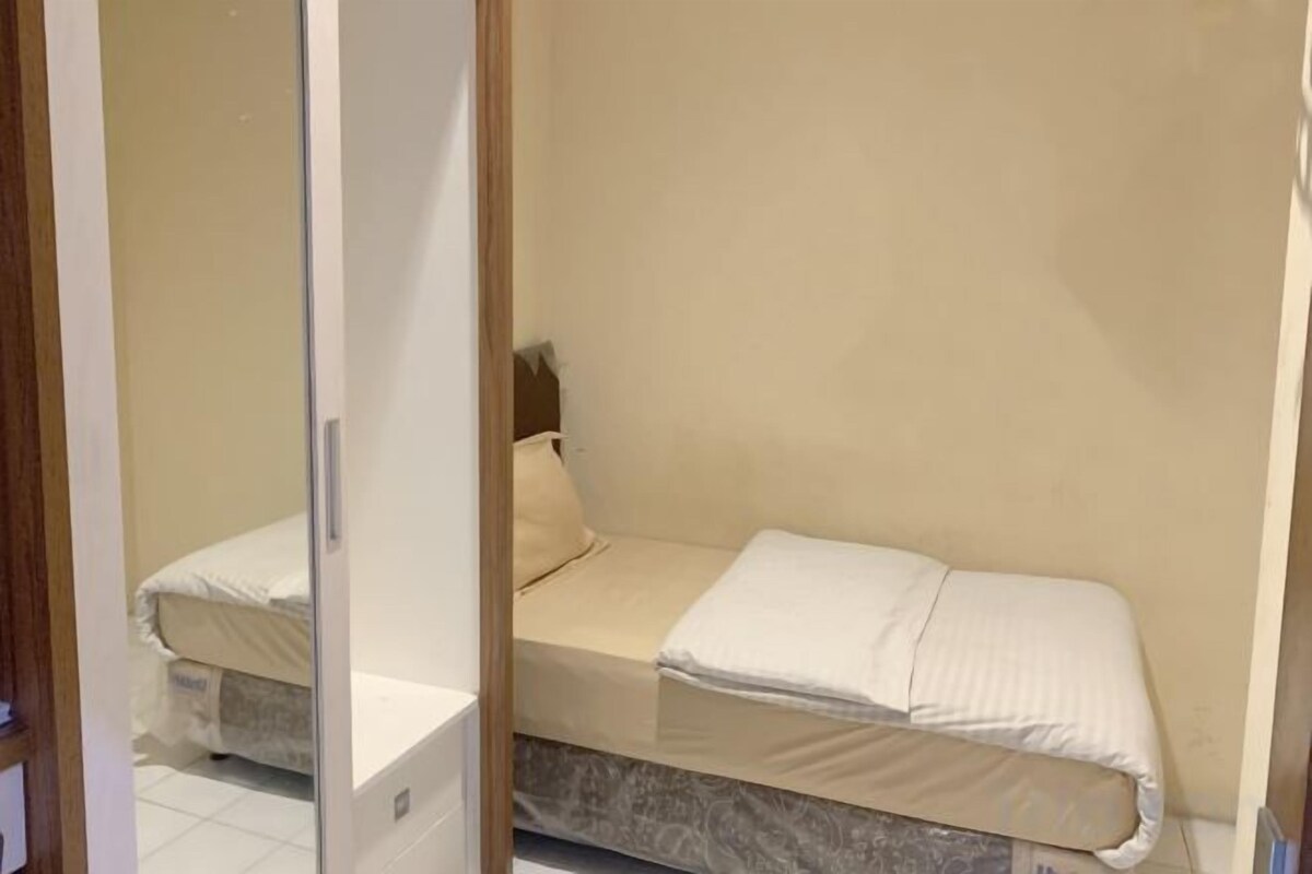 Bureau, Wi-Fi gratuit, draps fournis